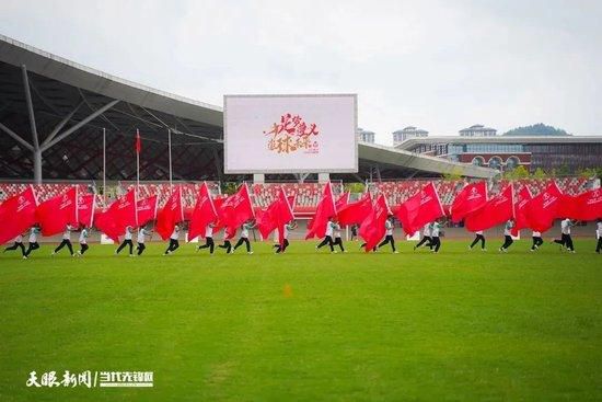 曾经凭借《共谋者》获得青龙奖最佳新人导演奖的金洪宣导演执掌该片拍摄